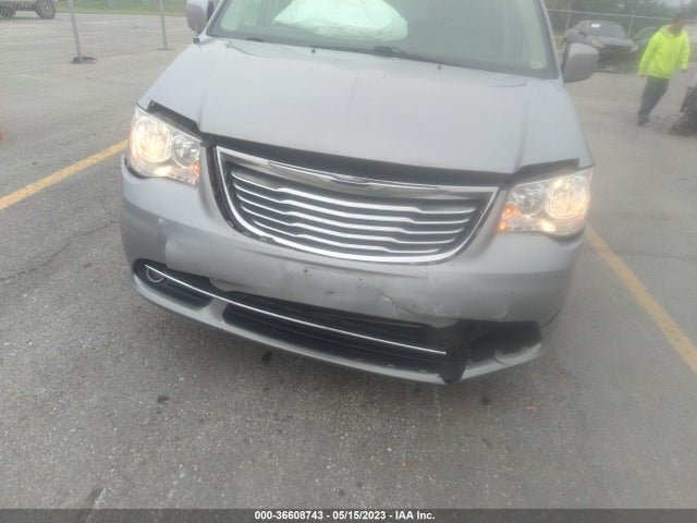 2C4RC1BG5GR290444 Chrysler Town & Country Touring