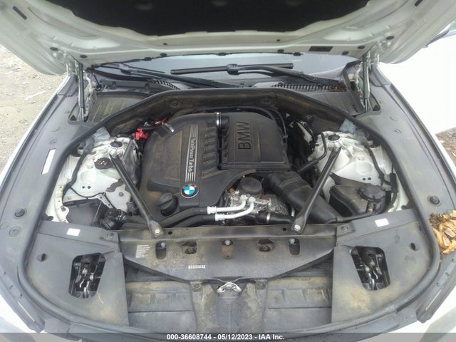 WBAYA6C58ED144452 BMW 7 Series 740i