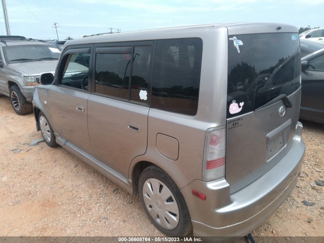 2006 SCION XB VIN: JTLKT324X64070211