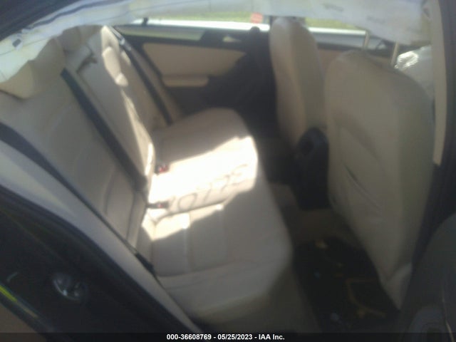 2013 VOLKSWAGEN JETTA SEDAN SE VIN: 3VWDP7AJ4DM444396