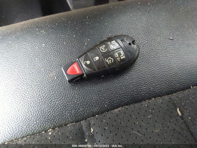 2C4RDGCG0KR675207 Dodge Grand Caravan Sxt