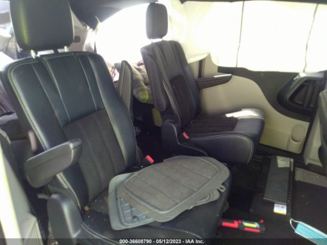 2C4RDGCG0KR675207 Dodge Grand Caravan Sxt