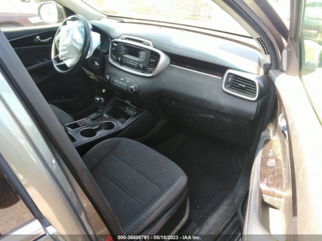5XYPG4A38HG324300 KIA SORENTO L