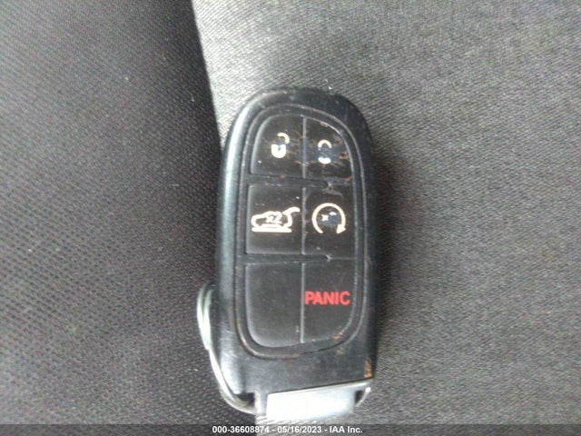 1C4PJMCS7EW282075 Jeep Cherokee Latitude