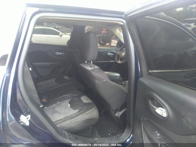 1C4PJMCS7EW282075 Jeep Cherokee Latitude