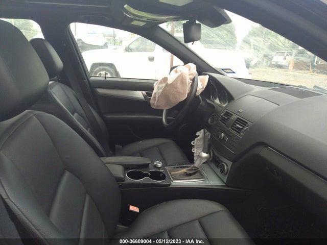 2011 MERCEDES-BENZ C-CLASS C 300 VIN: WDDGF5EB1BR186138