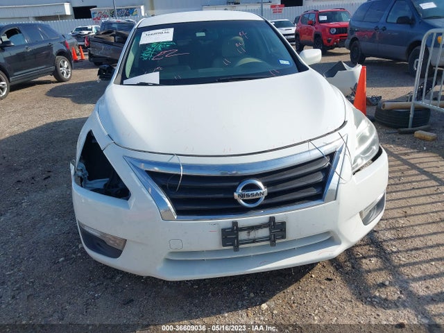 Nissan Altima 2.5 S 2015 1N4AL3AP2FN905446 Image 8