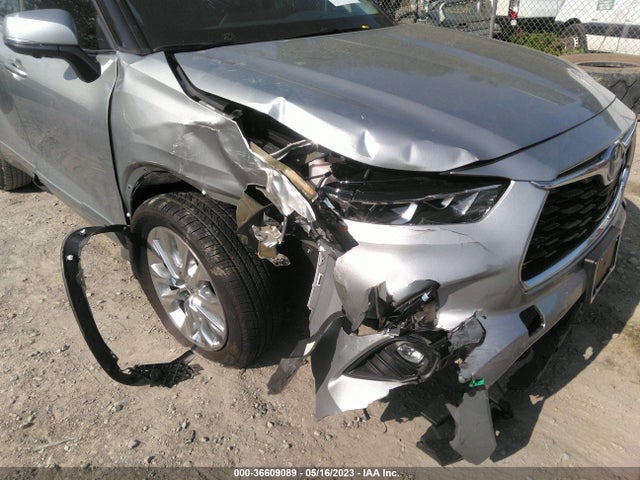 2023 Toyota Highlander, VIN: 5TDXBRCH1PS583622