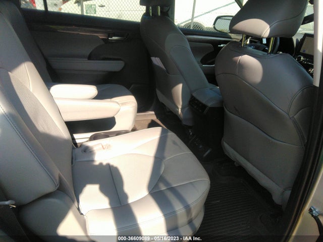 2023 Toyota Highlander, VIN: 5TDXBRCH1PS583622