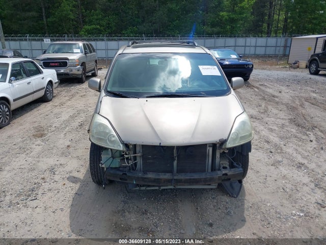 2004 TOYOTA SIENNA XLE VIN: 5TDZA22C04S181983