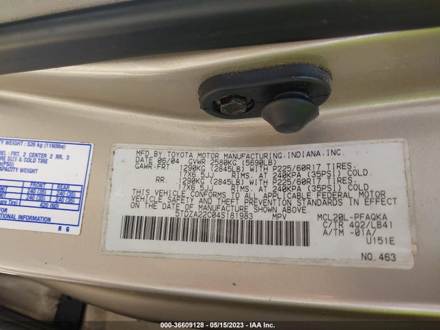2004 TOYOTA SIENNA XLE VIN: 5TDZA22C04S181983