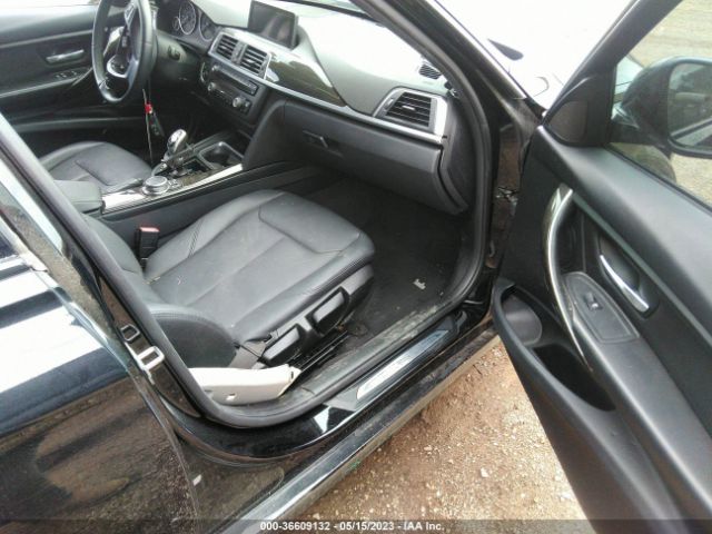 WBA3C3G50FNT52642 BMW 3 Series 320i Xdrive