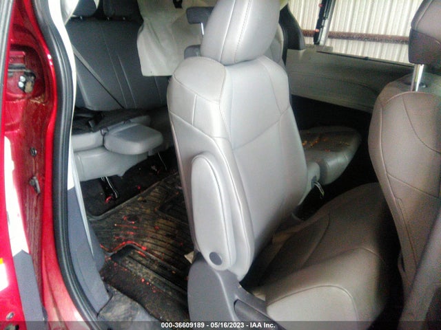 2021 TOYOTA SIENNA XLE VIN: 5TDYRKECXMS051032