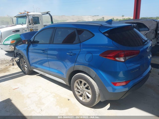 2017 HYUNDAI TUCSON SE PLUS VIN: KM8J33A48HU529534