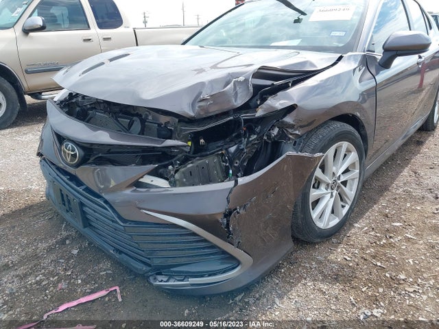 Toyota CAMRY LE 2022 4T1C11AK7NU632201 Image 7