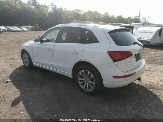 WA1LFAFP3EA058928 Audi Q5 Premium Plus