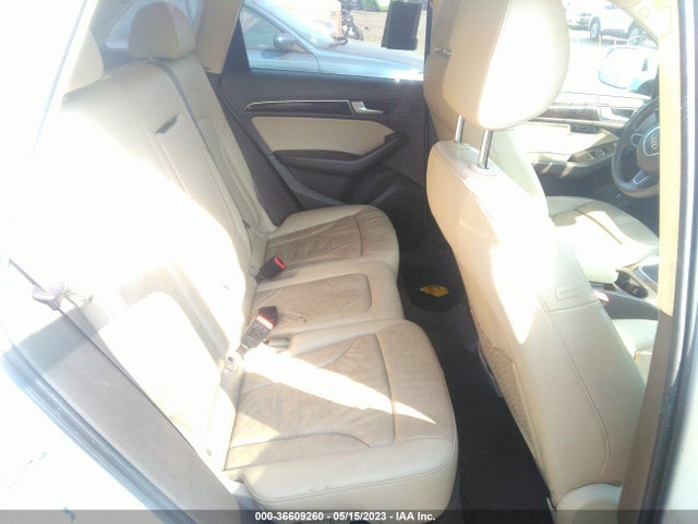 WA1LFAFP3EA058928 Audi Q5 Premium Plus