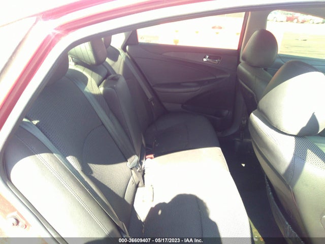 36609407 :رقم المزاد ، 5NPEC4AB7CH394348 vin ، 2012 Hyundai Sonata Se 2.0t مزاد بيع