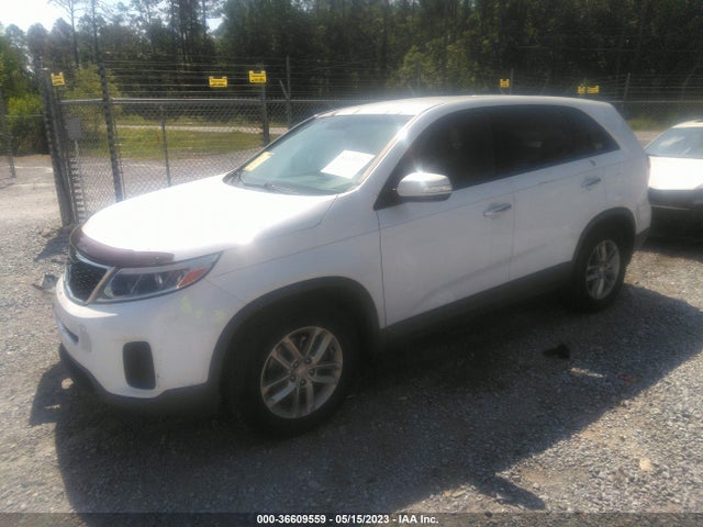 2014 KIA SORENTO LX VIN: 5XYKT3A68EG542291