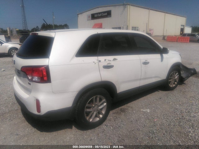2014 KIA SORENTO LX VIN: 5XYKT3A68EG542291