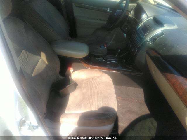 KIA SORENTO LX 2014 5XYKT3A68EG542291 Image 5