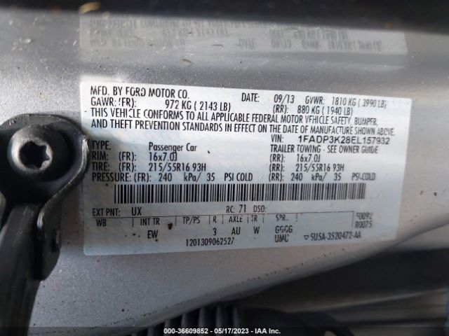 1FADP3K28EL157932 Ford FOCUS SE