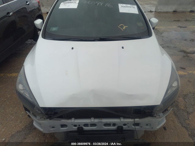 Ford FOCUS ST 2016 1FADP3L96GL292387 Image 12