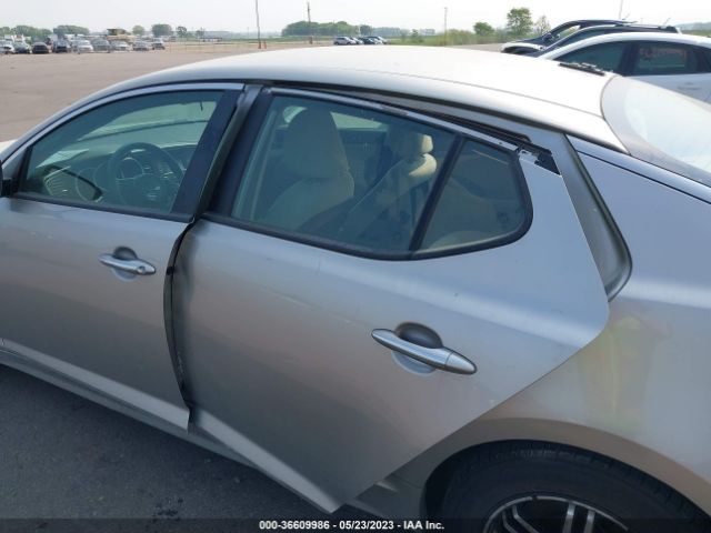 5XXGM4A72FG390600 KIA Optima Lx