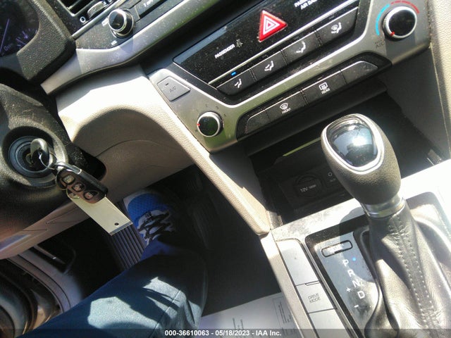 Hyundai ELANTRA SE 2017 KMHD74LF8HU093581 Image 11