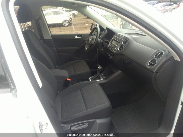 WVGBV3AX1EW623246 Volkswagen TIGUAN S