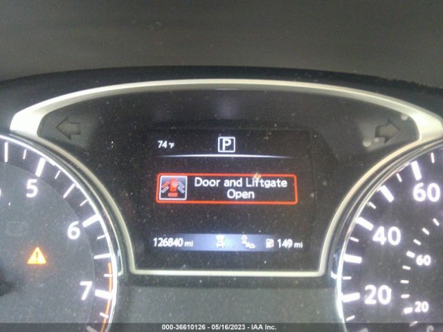 5N1DR2MN2JC667169 Nissan Pathfinder Sl