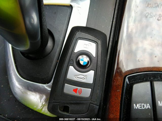 WBA8E1G53JNU91287 BMW 3 Series 320i