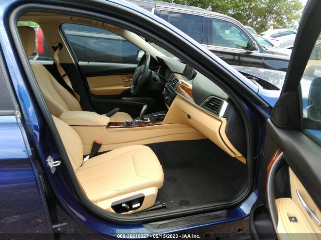 WBA8E1G53JNU91287 BMW 3 Series 320i