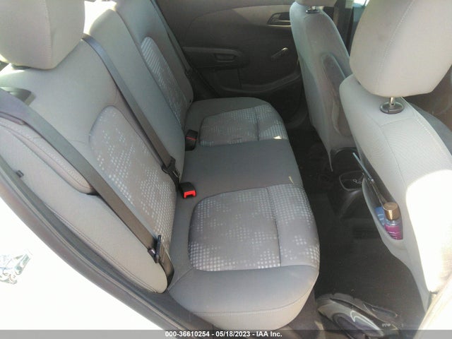 Chevrolet SONIC LS 2016 1G1JA6SG8G4168494 Image 10