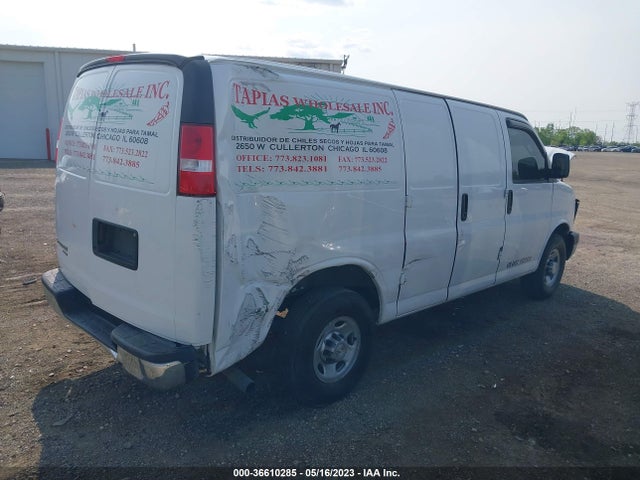 Chevrolet EXPRESS CARGO VAN 2016 1GCWGAFF4G1310230 Image 4