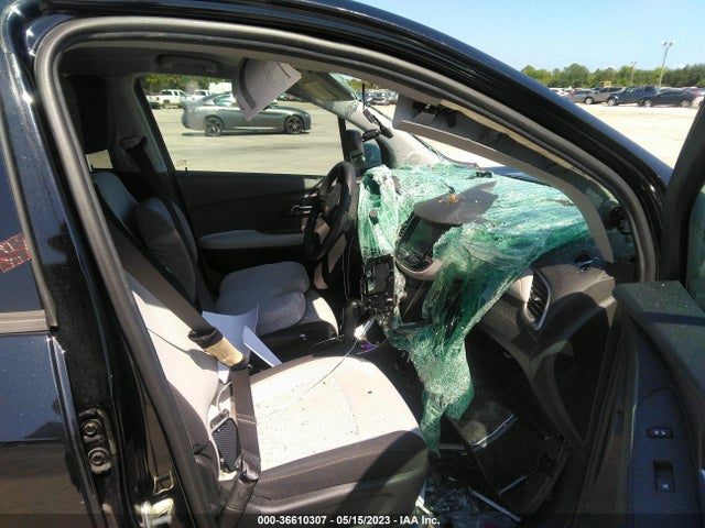Chevrolet TRAX LS 2020 3GNCJKSB1LL149990 Image 5