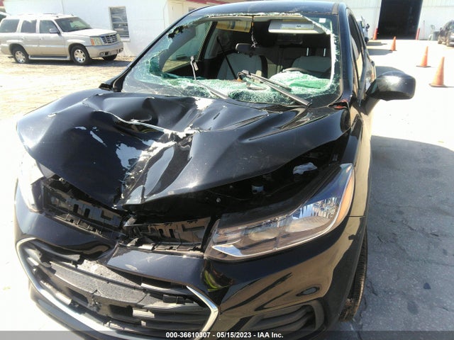 Chevrolet TRAX LS 2020 3GNCJKSB1LL149990 Image 6