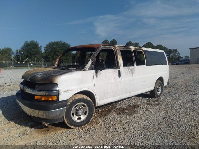 2018 CHEVROLET EXPRESS PASSENGER LT VIN: 1GAZGPFG1J1268639