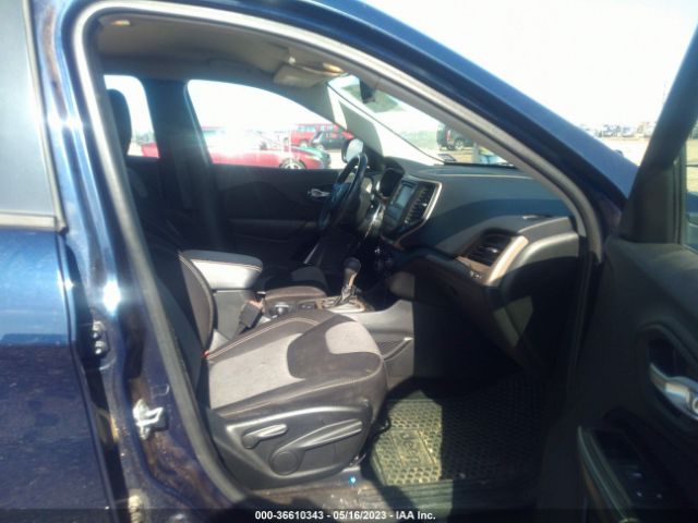 1C4PJLAB3EW185260 Jeep Cherokee Sport