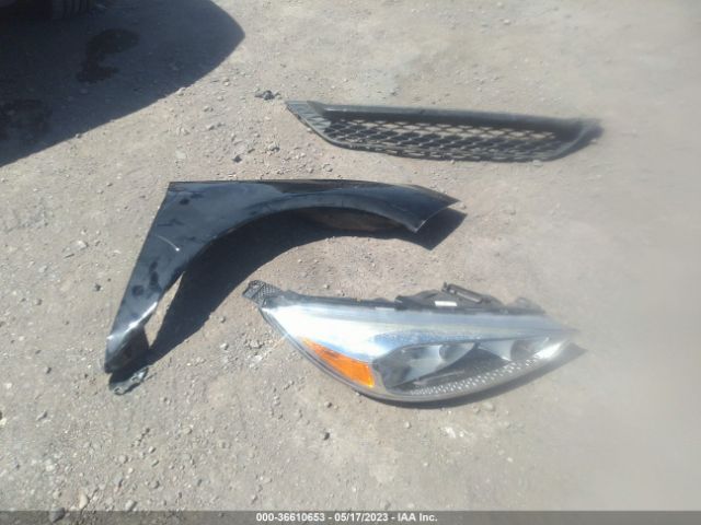 1FADP3F24GL225558 Ford FOCUS SE