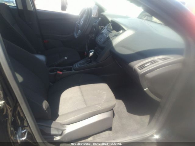 1FADP3F24GL225558 Ford FOCUS SE