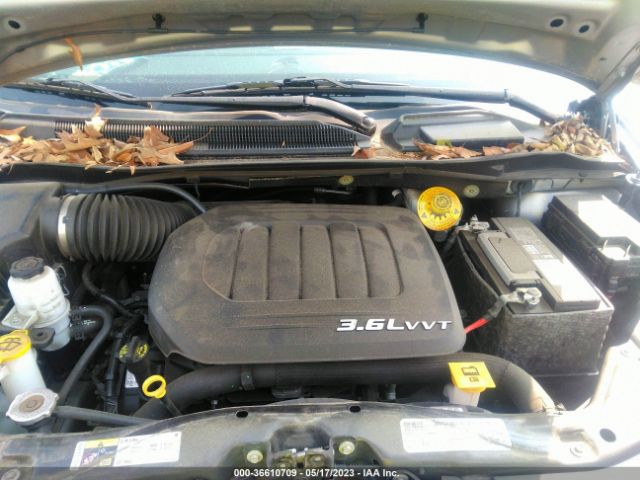 2C4RDGCG0JR207136 Dodge Grand Caravan Sxt