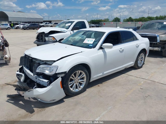 2C3CCAAG3GH308134 Chrysler 300 Limited