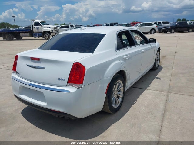 2C3CCAAG3GH308134 Chrysler 300 Limited