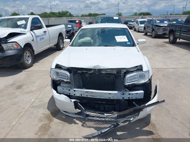 2C3CCAAG3GH308134 Chrysler 300 Limited