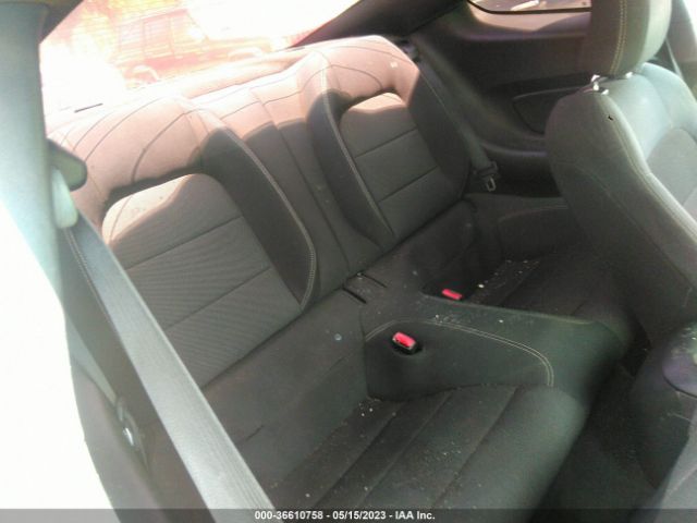 1FA6P8AM4F5372464 Ford Mustang V6