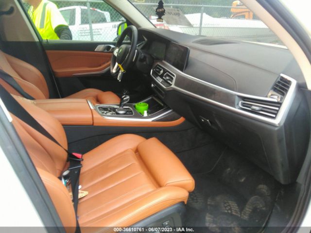 5UXCW2C01N9M48140 BMW X7 Xdrive40i