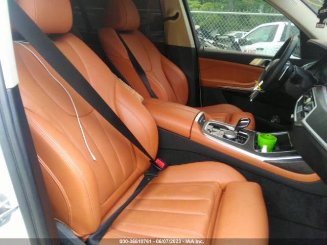 5UXCW2C01N9M48140 BMW X7 Xdrive40i