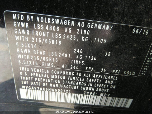 WVGAV7AX5HW500721 Volkswagen TIGUAN S