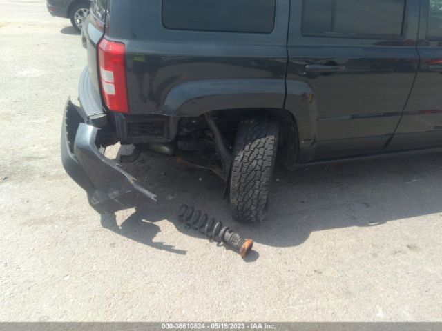 1C4NJRFB7ED810788 Jeep Patriot Latitude